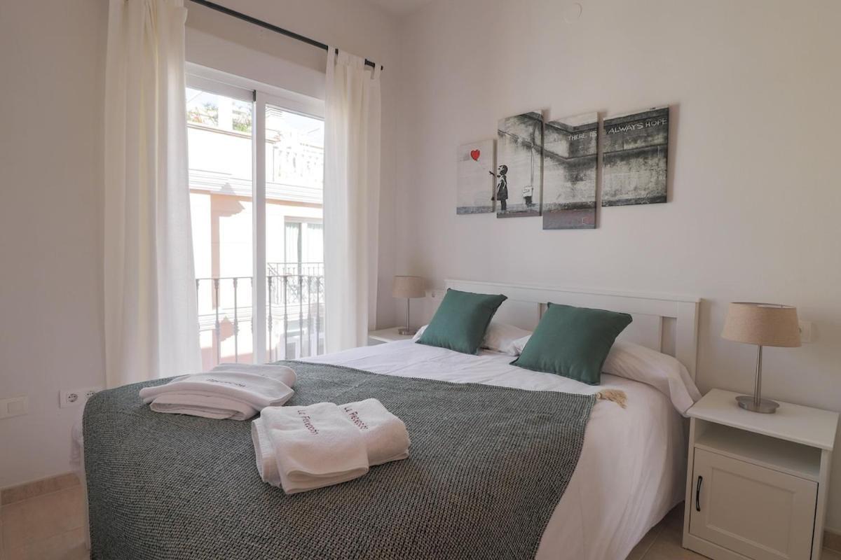 C33 - Malaga Soho Cute Apartment Luaran gambar