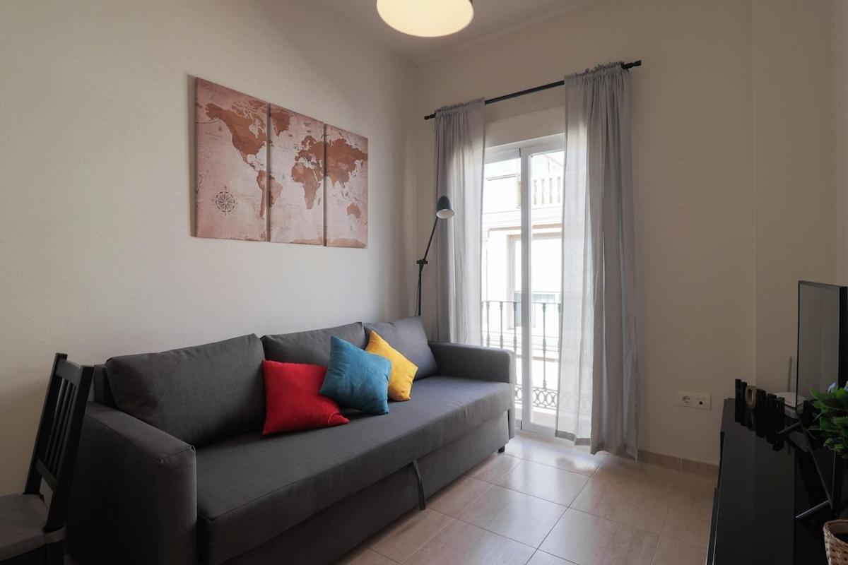 C33 - Malaga Soho Cute Apartment Luaran gambar