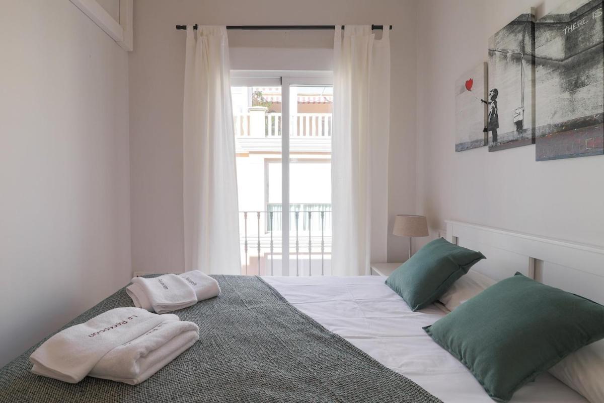 C33 - Malaga Soho Cute Apartment Luaran gambar